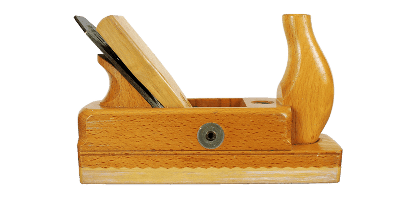 Outils anciens artisanat restauration patrimoine : les gestes qui sauvent