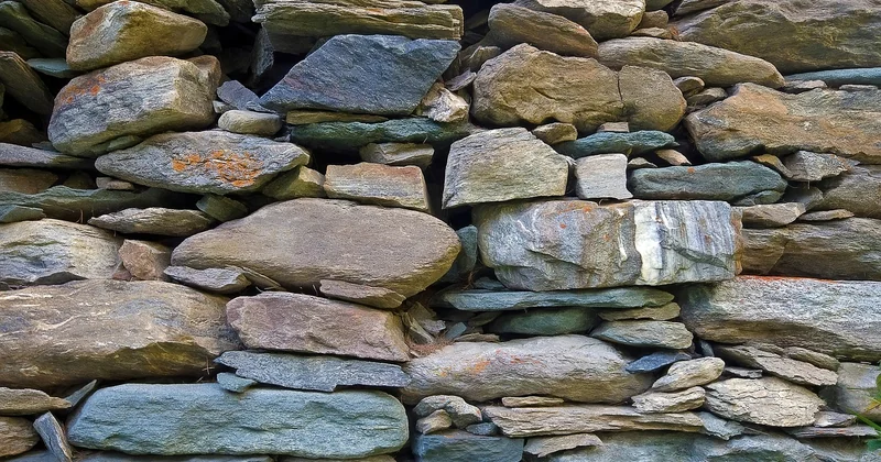 Comment le chaux-chanvre fonctionne sur un mur ancien